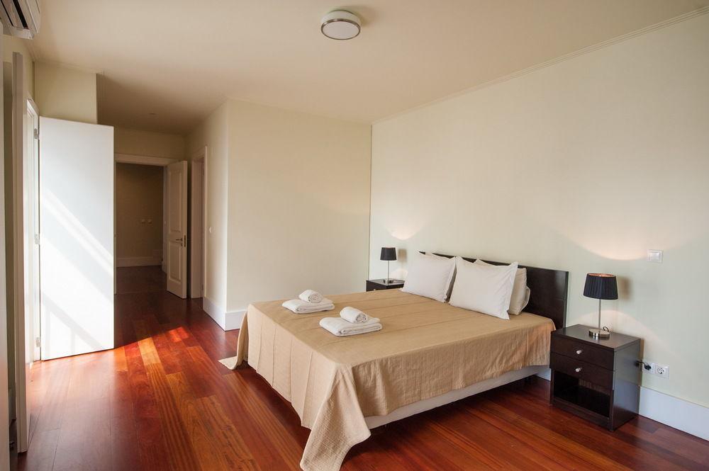Chiado Apartments Lisbon Exterior photo