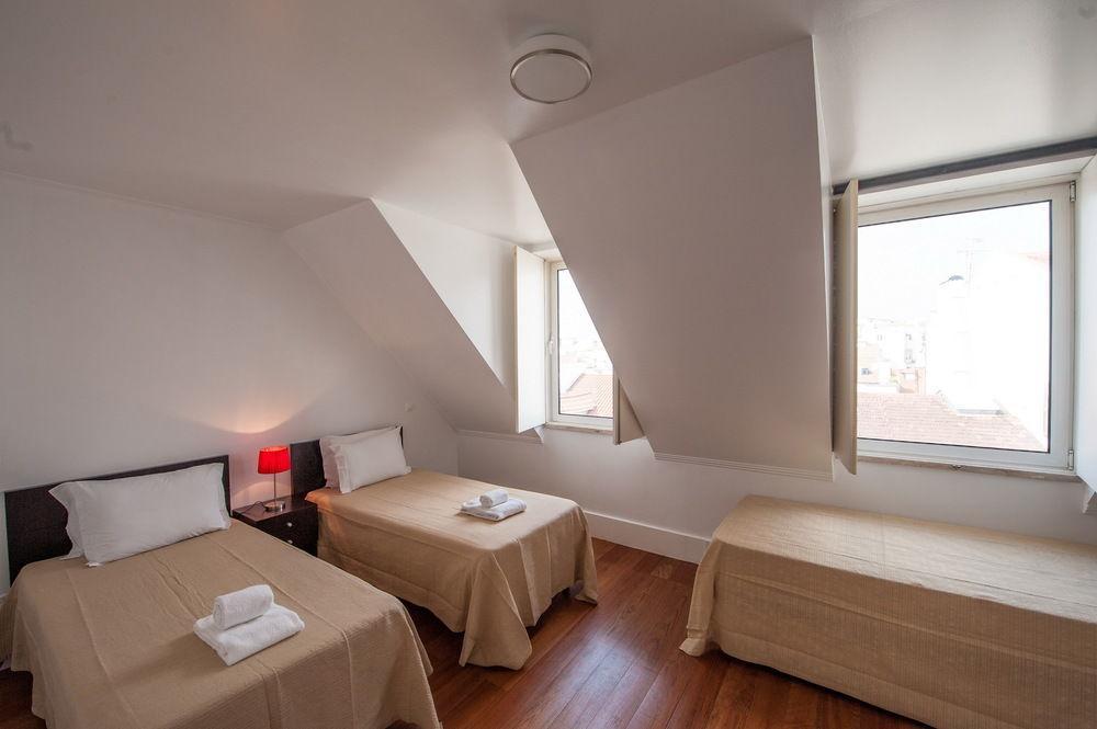 Chiado Apartments Lisbon Exterior photo