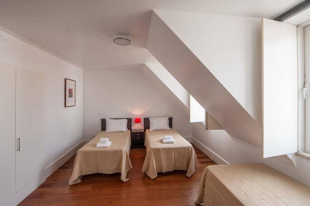 Chiado Apartments Lisbon Exterior photo